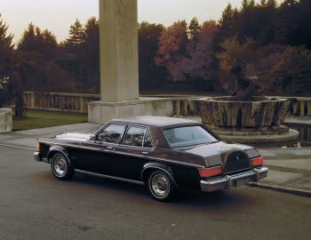 1977 Lincoln Versailles (84 54M)