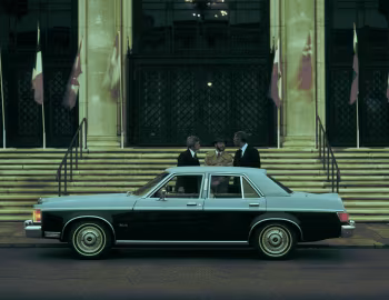 1977 Lincoln Versailles (84 54M)
