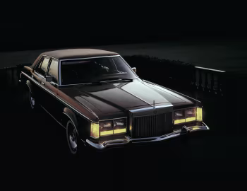 1977 Lincoln Versailles (84 54M)