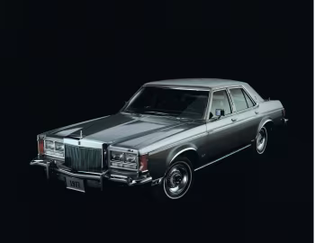1977 Lincoln Versailles (84 54M)