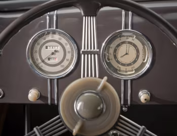 Комбинация приборов 1936 Lincoln Zephyr 4-door Sedan (900-902)