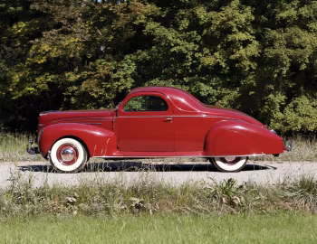1939 Lincoln Zephyr Coupe (96H 72)
