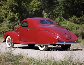 1939 Lincoln Zephyr Coupe (96H 72)