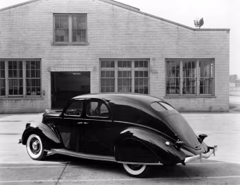 1936 Lincoln Zephyr Special 2-window 4-door Sedan