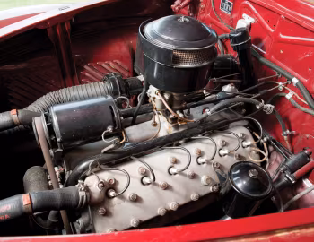 Под капотом 1940 Lincoln Zephyr Club Coupe (06H 77)
