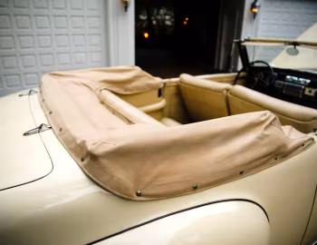 1940 Lincoln Zephyr Continental Cabriolet (06H 56)