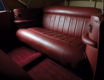 Интерьер 1940 Lincoln Zephyr Continental Cabriolet (06H 56)