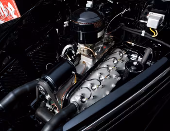 Под капотом 1939 Lincoln Zephyr Convertible Coupe (96H 76)