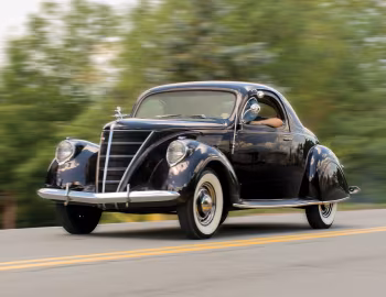 1937 Lincoln Zephyr Coupe (HB 720)