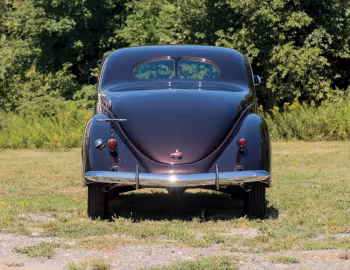 1937 Lincoln Zephyr Coupe (HB 720)