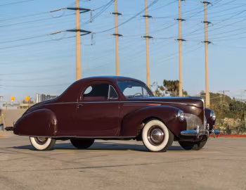 1940 Lincoln Zephyr Coupe (06H 72A)
