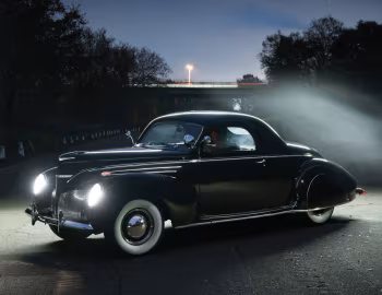 1939 Lincoln Zephyr Coupe (96H 72)