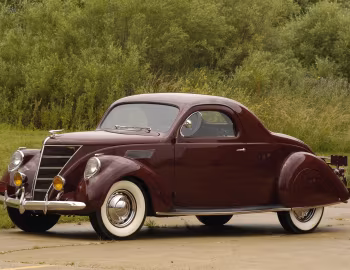 1937 Lincoln Zephyr Coupe (HB 720)