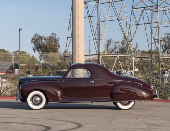 1940 Lincoln Zephyr Coupe (06H 72A)