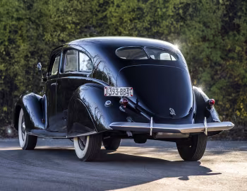 1937 Lincoln Zephyr Coupe Sedan (HB 700) '1936–37