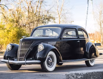 1937 Lincoln Zephyr Coupe Sedan (HB 700) '1936–37