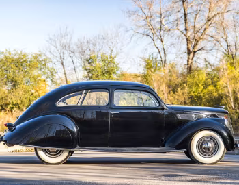 1937 Lincoln Zephyr Coupe Sedan (HB 700) '1936–37