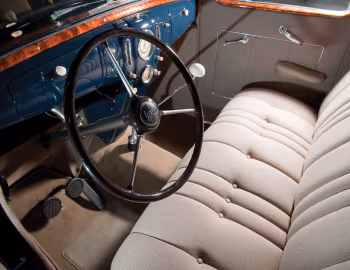 Интерьер 1937 Lincoln Zephyr Sedan (HB 730)