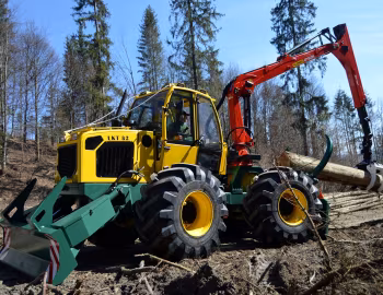 LKT 82 '06.2017–04.2019