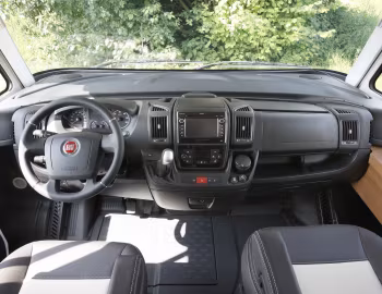 Panneau avant 2013–15 LMC Grand Explorer '2012–15