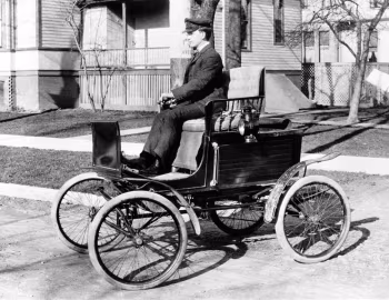 1899 Locomobile Runabout