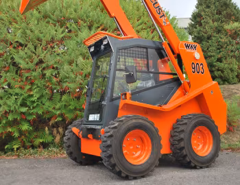 Locust L903 '2004–pr.