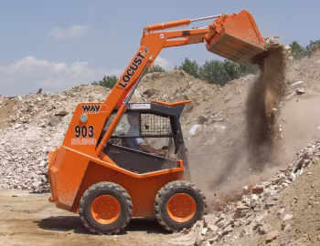 Locust L903 '2004–pr.