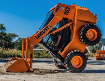 Locust L903 '2004–pr.