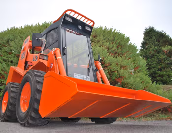 Locust L903 '2004–pr.
