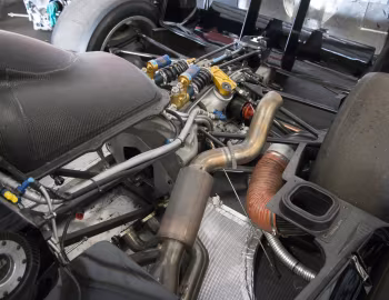 Bajo el capó Lola B12/80 '2012–13