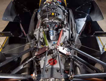 Bajo el capó Newman/Haas Racing Lola B01/00 '2001