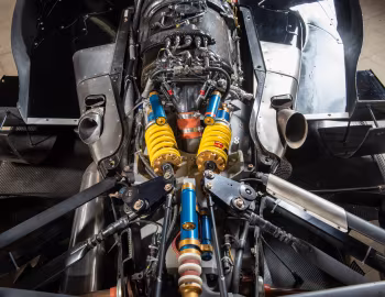 Bajo el capó Newman/Haas Racing Lola B02/00 '2002