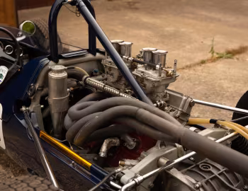 Bajo el capó Lola T60 '1965–66