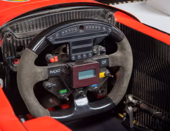 Panel frontal Newman/Haas Racing Lola B05/00 '2005