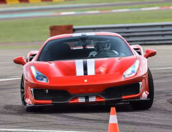 Ferrari 488 Pista [Worldwide] '2018–20