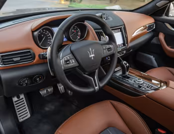 Intérieur Maserati Levante S Q4 GranLusso [Worldwide] (M161) '2017–18