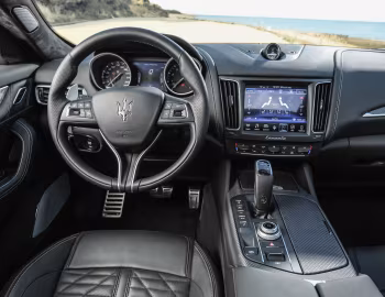 Panneau avant Maserati Levante S Q4 GranSport '2018–20