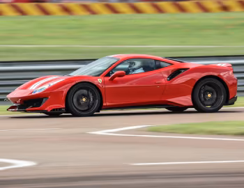 Ferrari 488 Pista [Worldwide] '2018–20