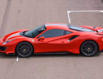 Ferrari 488 Pista [Worldwide] '2018–20