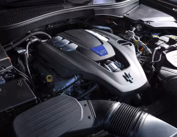 Sous la capuche Maserati Levante S Q4 GranLusso '2018–20