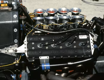 Sob o capô Lotus 92 '1983