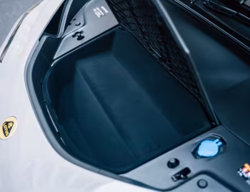 Porta-malas Lotus Eletre R [Japan] '2024–pr.