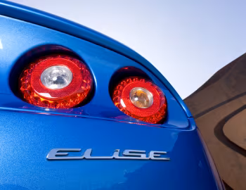 Lotus Elise [UK-spec] '2010–15