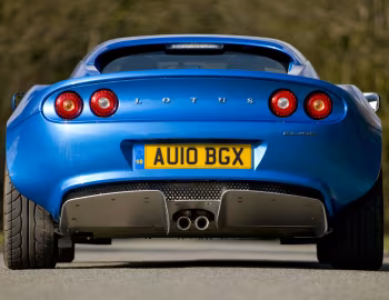 Lotus Elise [UK-spec] '2010–15