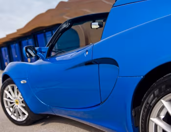 Lotus Elise [UK-spec] '2010–15
