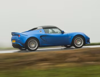 Lotus Elise Sport 220 [UK-spec] '2017–21