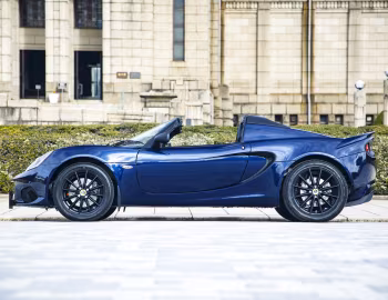 Lotus Elise Sport 220 "Special Colour Edition" [Japan] '2020