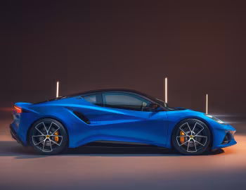 Lotus Emira First Edition Black Pack [UK-spec] '2022–25