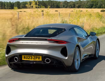 Lotus Emira 2.0 First Edition [UK-spec] '2023–25