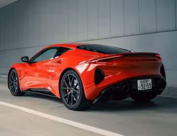 Lotus Emira Turbo SE [Japan] '2025–pr.